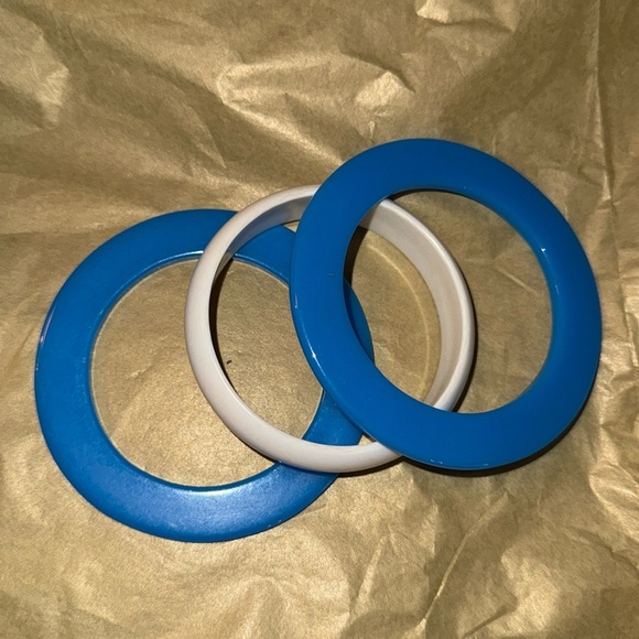 Vintage Bangle Trio - 2 blue 1 white SEE PICS - Picture 1 of 5